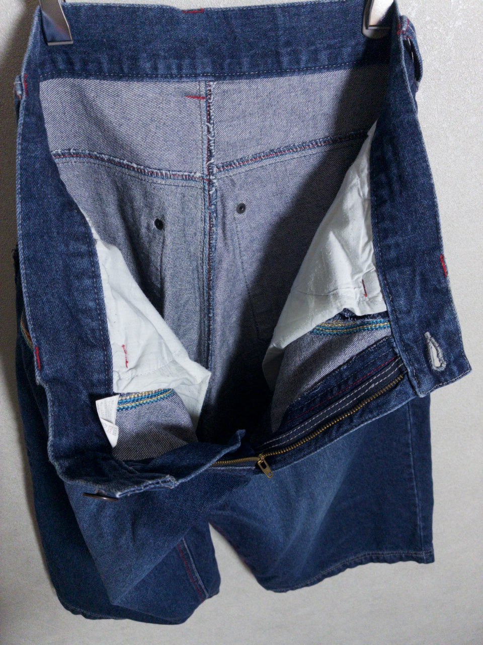 LONDON JEANS by GAZELLE - レインボーステッチ ジョーツ