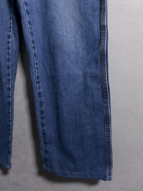 Dickies - レギュラーライズテーパードシルエットのデニムペインターパンツ
