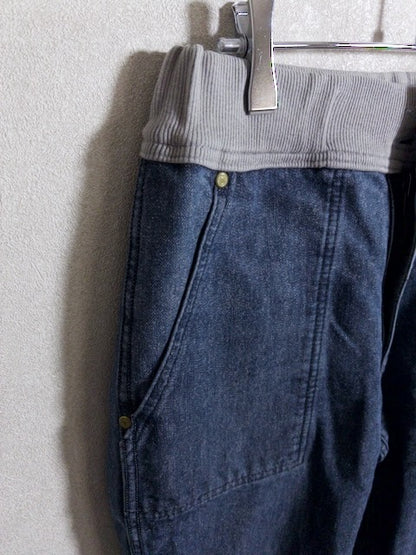 ETERNAL - リバーシブル仕様のレギュラーライズテーパードデニムパンツ