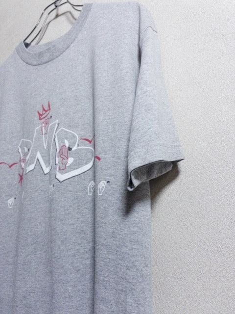 PNB NATION - 90年代後半製グラフィティプリント米国製Tシャツ
