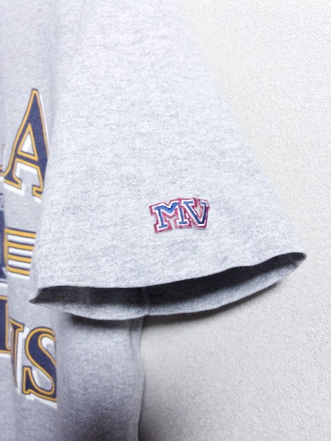 MV SPORT - 90年代特有の風合いを持つUCLAカレッジプリントTシャツ