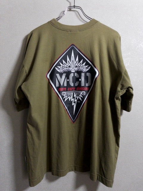 More Core Division - ストリートシーンに映える米国製Tシャツ
