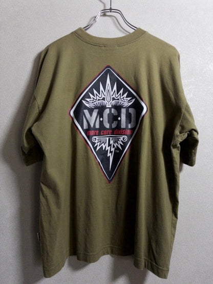 More Core Division - ストリートシーンに映える米国製Tシャツ