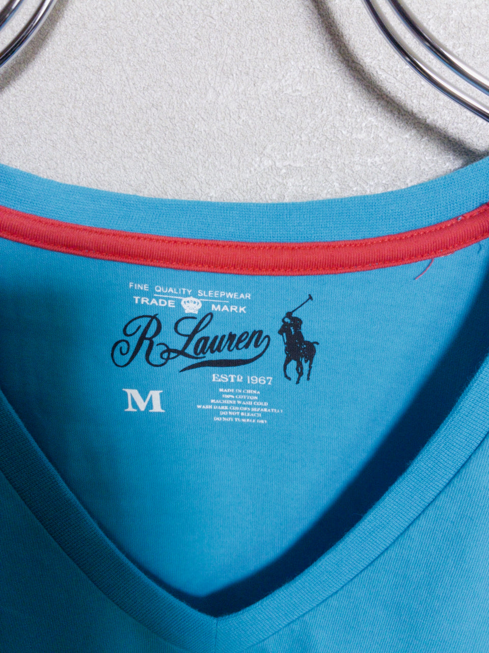 Ralph Lauren - 黄色ポニー刺繍 ライトブルーVネックTシャツ