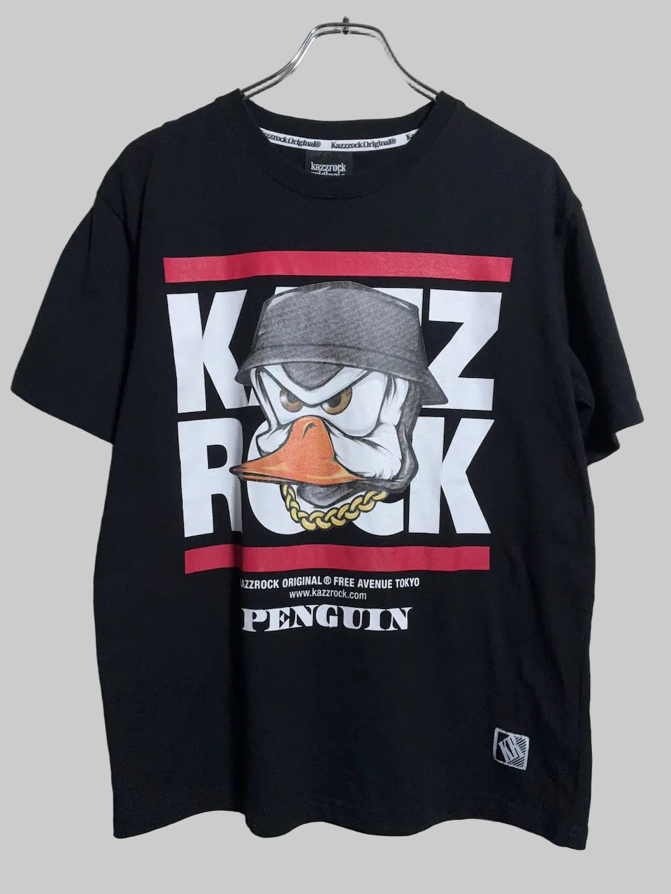 KAZZROCK - ペンギンキャラプリントTシャツ